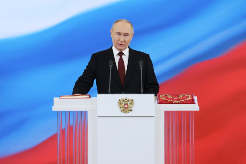 

Эксперт раскрыл к&nbsp;чему отсылает инаугурационная речь Путина

