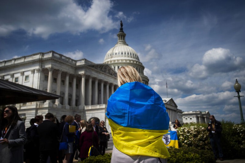 

В&nbsp;США сравнивают отсутствие помощи Украине с&nbsp;краем пропасти

