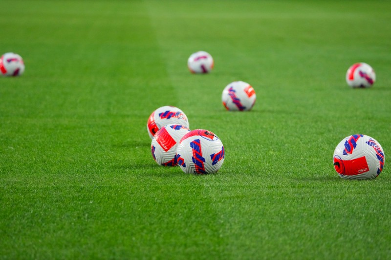 

ФИФА и УЕФА могут отстранить испанские клубы и сборные от турниров

