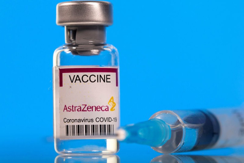 

Компания AstraZeneca признала, что ее вакцина против COVID может привести к&nbsp;тромбозу


