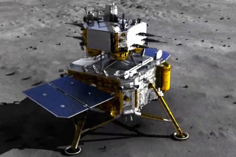 

Китай запускает амбициозную миссию на&nbsp;обратную сторону Луны на&nbsp;фоне опасений NASA о&nbsp;гонке

